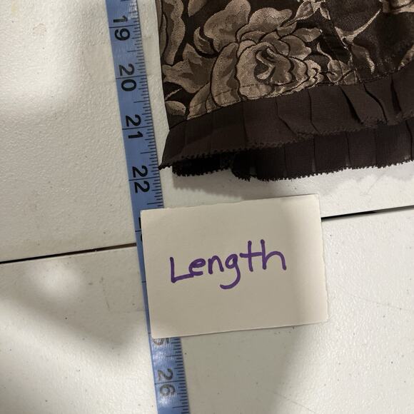 Ann Taylor Women Silk Gray Black Tapestry Floral Baby Doll Tank Ruffle Tiered 8 - Picture 9 of 11